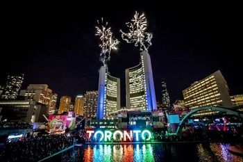 New One Bedroom Condo Downtown-Cn Tower Toronto Exterior photo